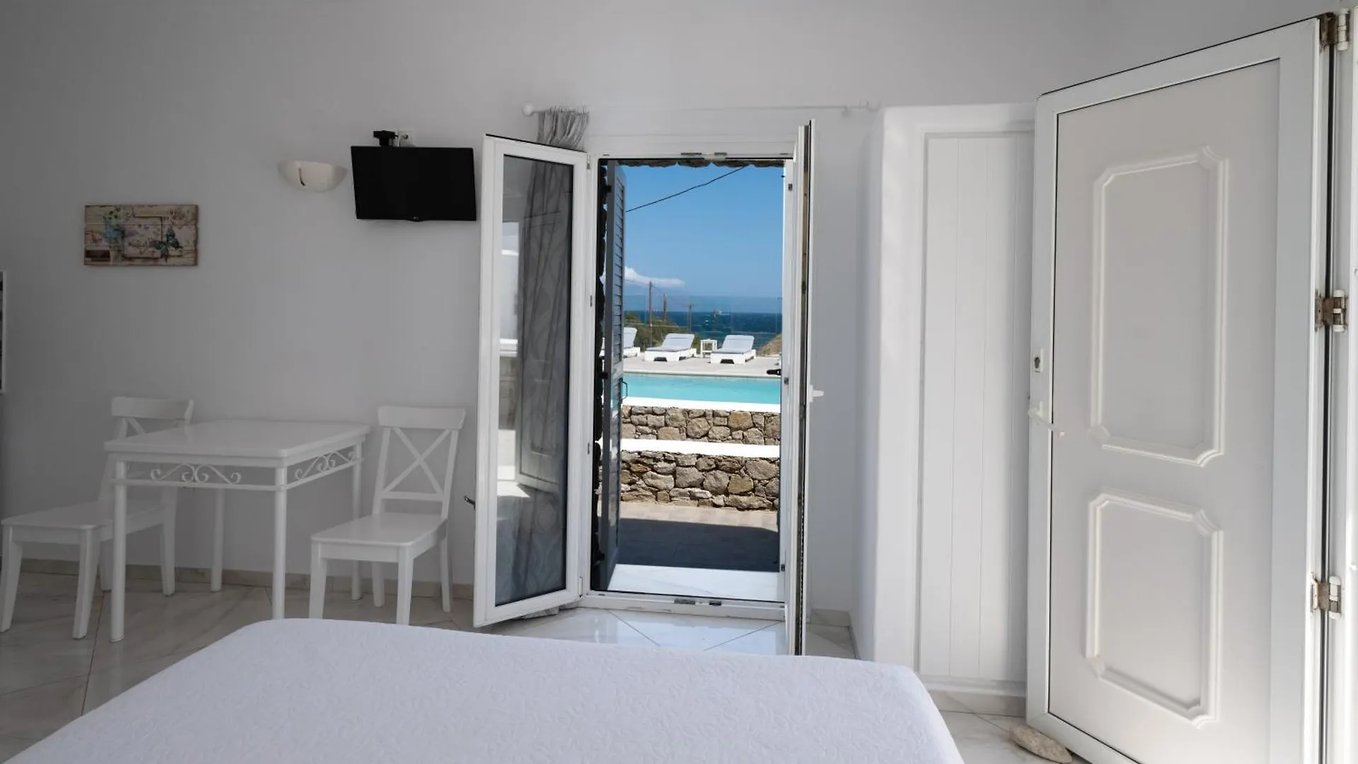 Anixi - Primavera Mykonos Орнос Греция